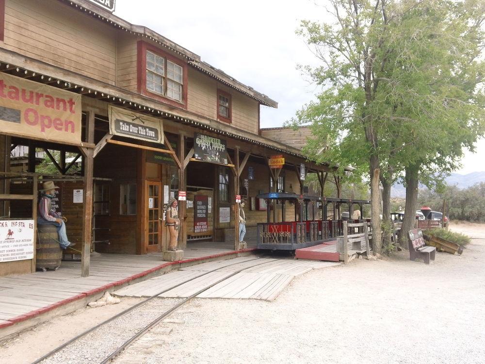 Bonnie Springs Ranch Motel 블루 다이아몬드 외부 사진