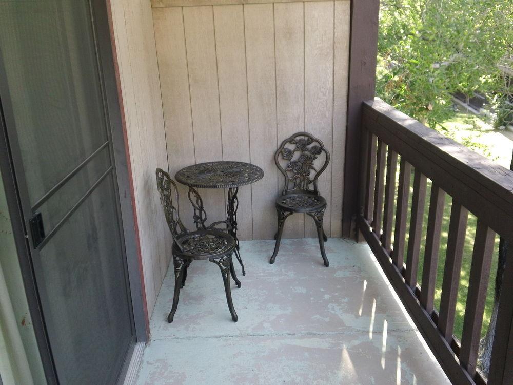 Bonnie Springs Ranch Motel 블루 다이아몬드 외부 사진