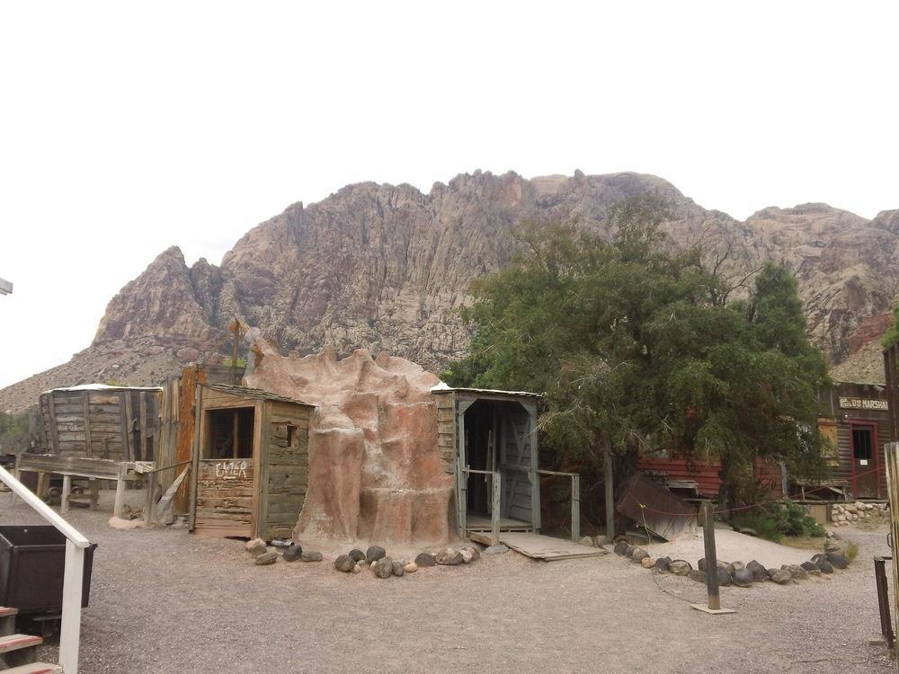 Bonnie Springs Ranch Motel 블루 다이아몬드 외부 사진