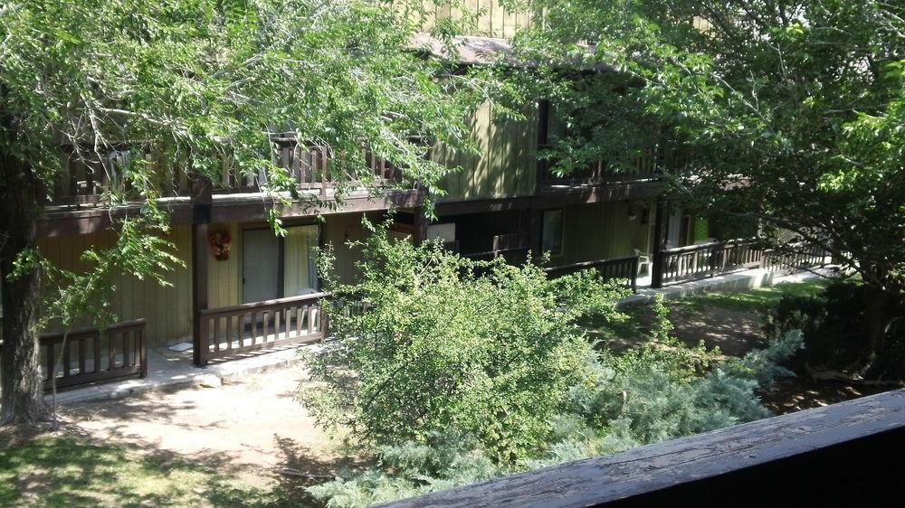 Bonnie Springs Ranch Motel 블루 다이아몬드 외부 사진