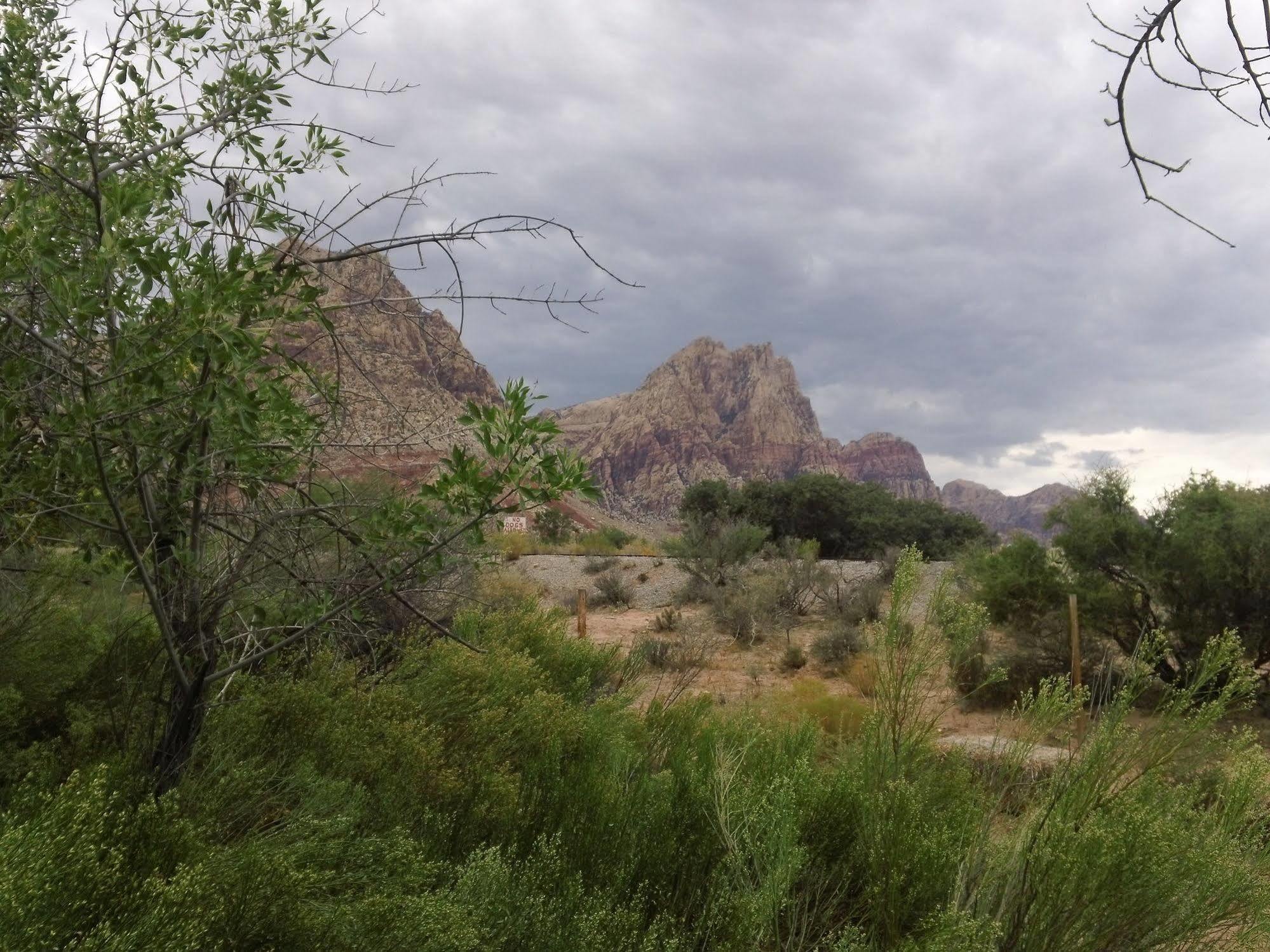 Bonnie Springs Ranch Motel 블루 다이아몬드 외부 사진