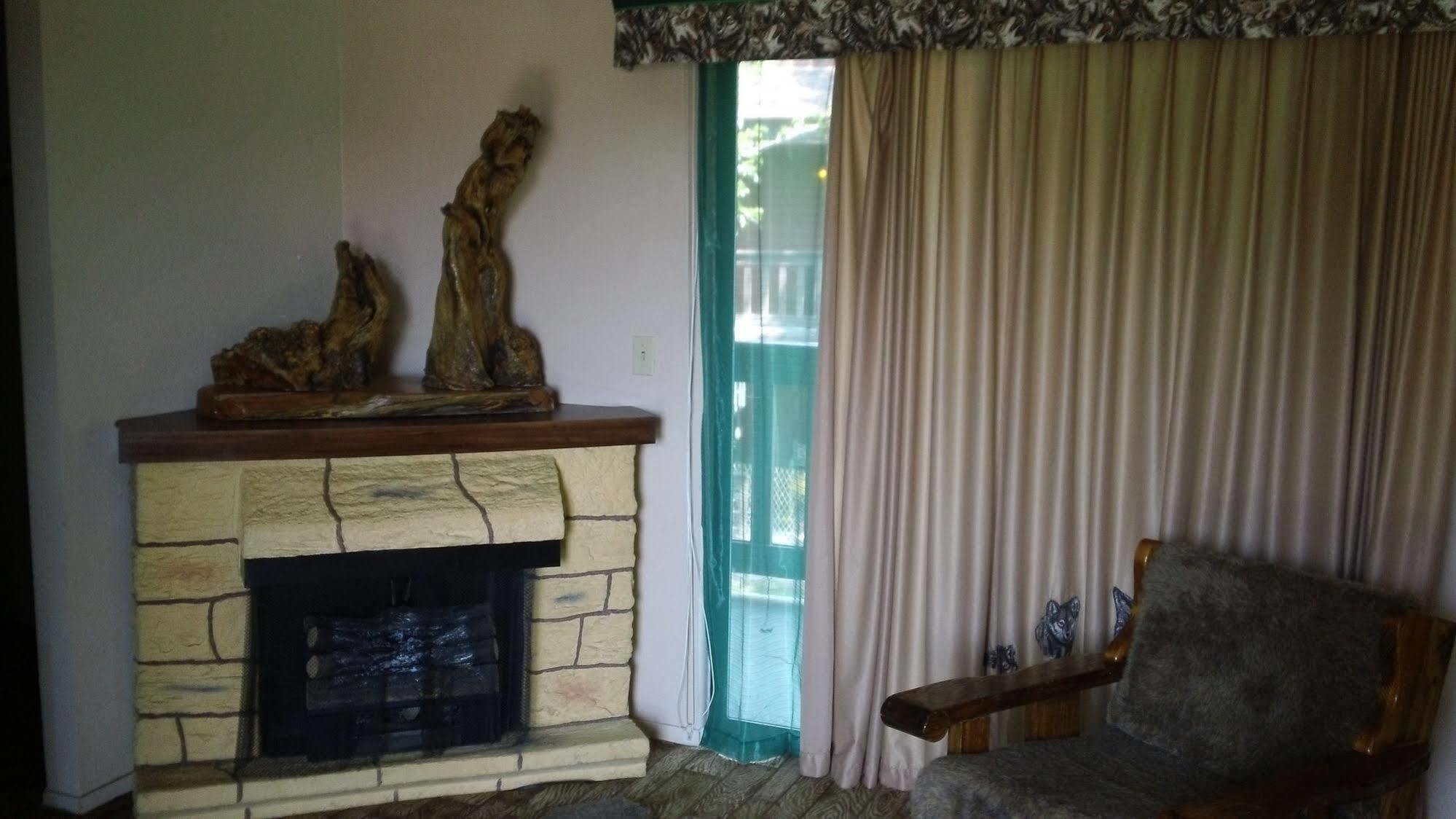 Bonnie Springs Ranch Motel 블루 다이아몬드 외부 사진